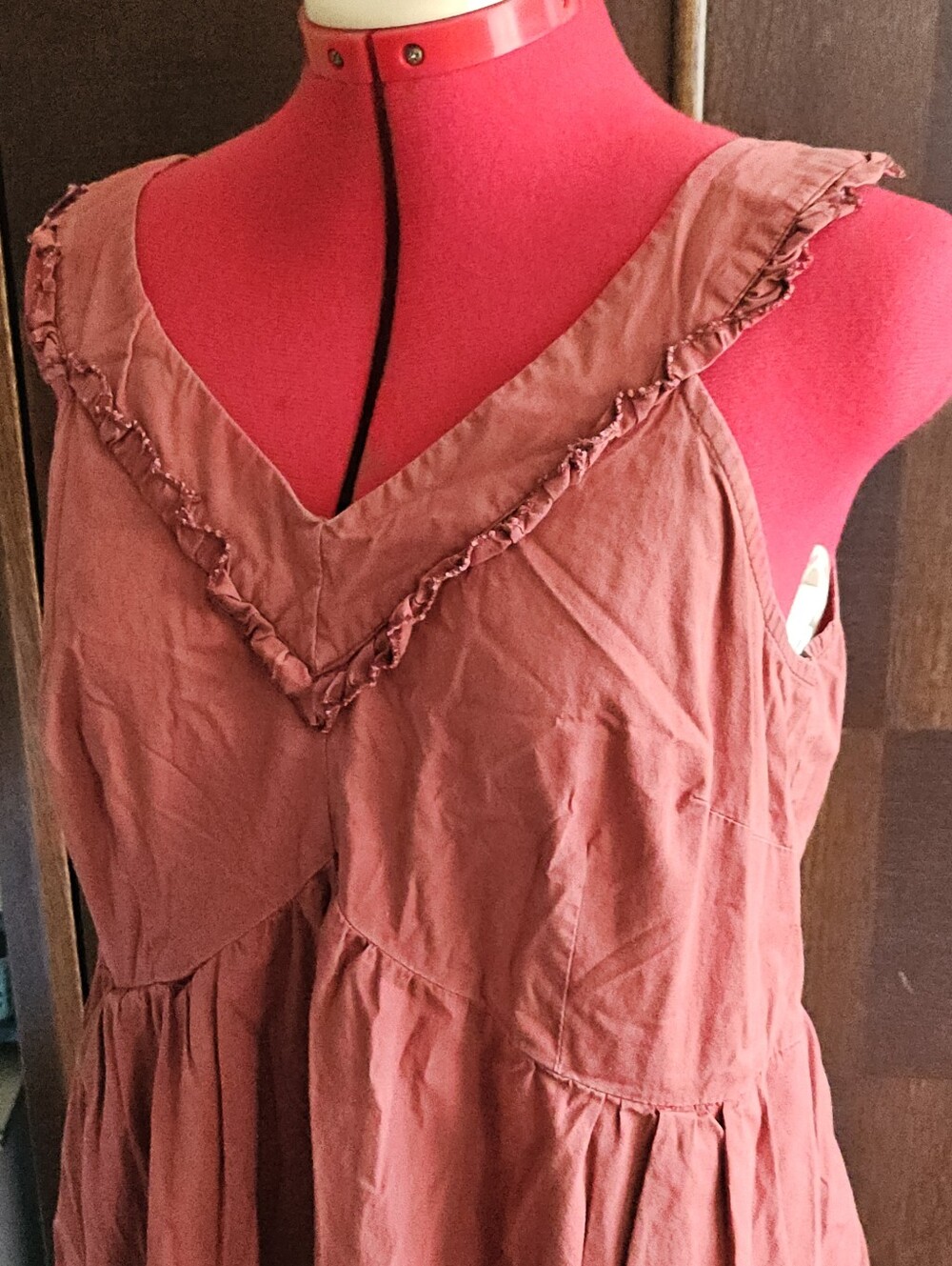eshakti Ruffled V-Neck Sleeveless Dress in Rust